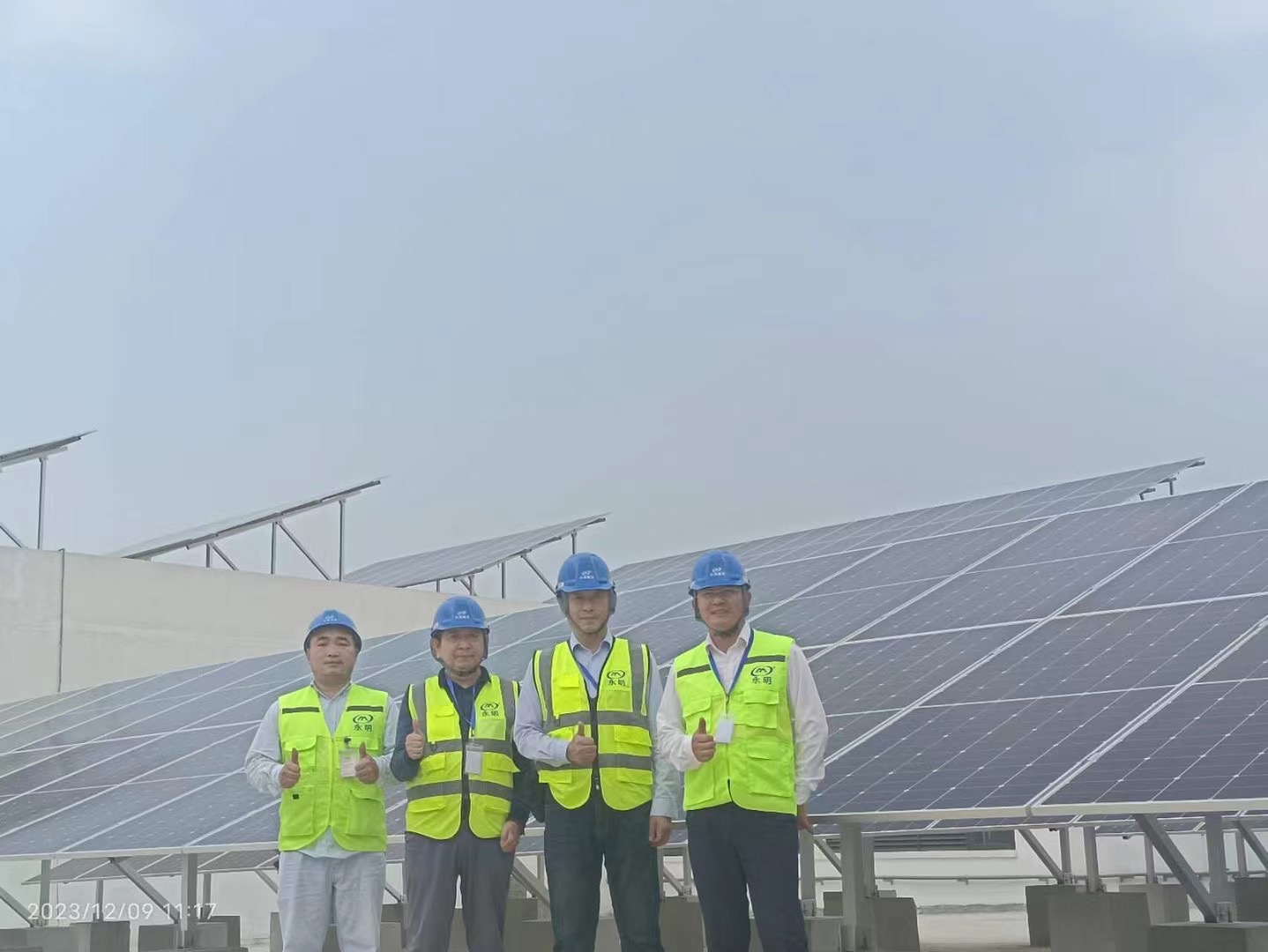 臨近年底，熊總前往越南公司追趕工程進度